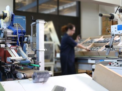 Assemblaggio meccanico e elettrico dei prodotti